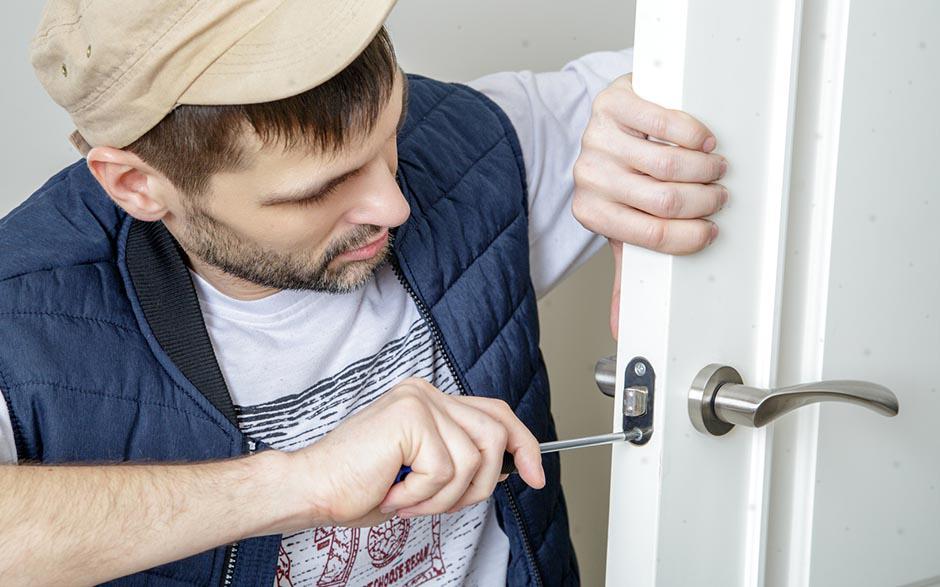 clé cassée dans serrure porte blindée Élancourt